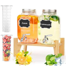 Bonbonnes de boissons gazeuses naturelles et fruitées